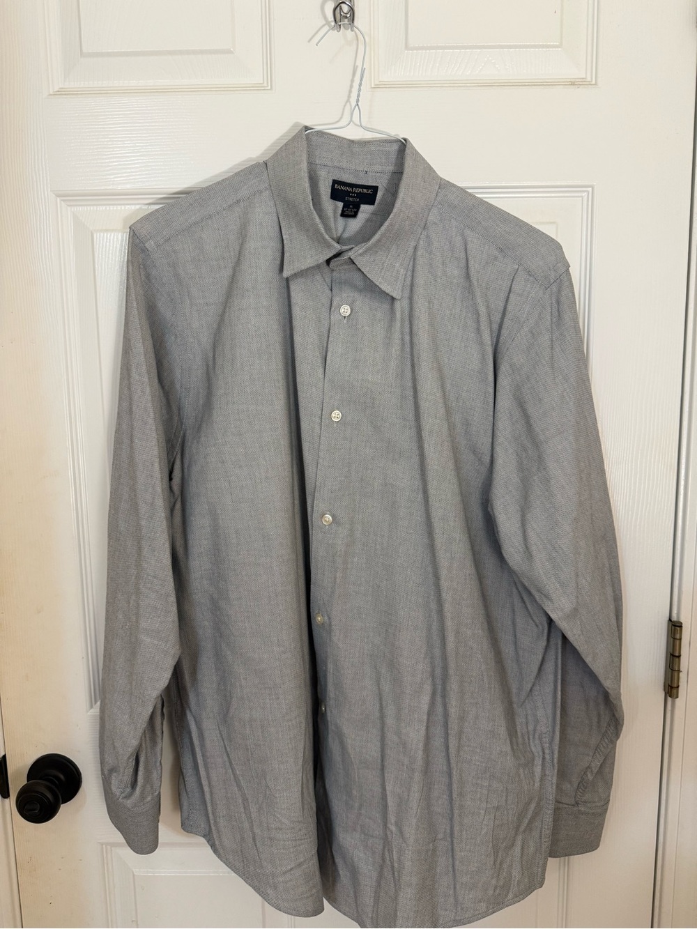 Banana Republic Men's Light Gray Dress Shirt